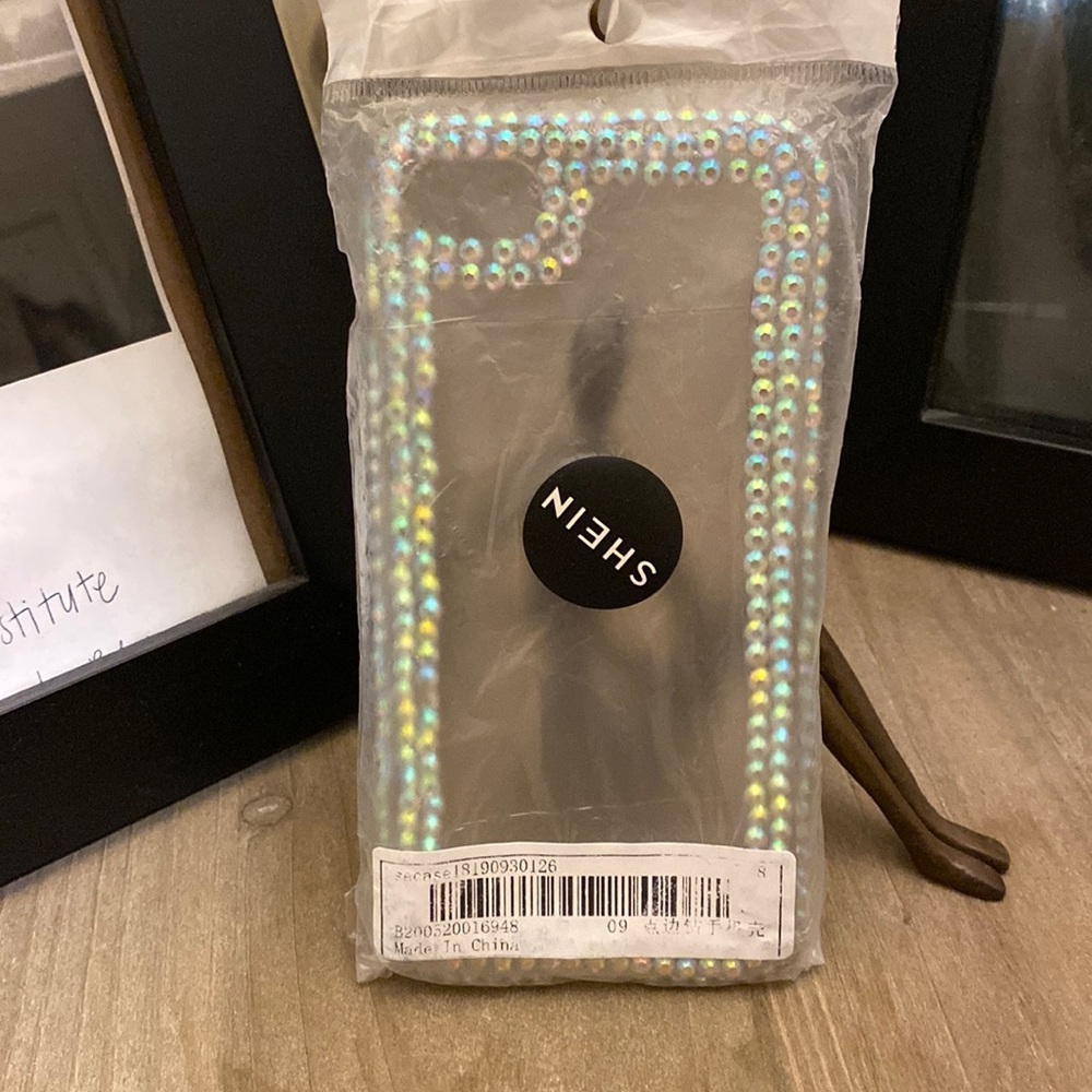 Yesss Gworllll rhinestone case